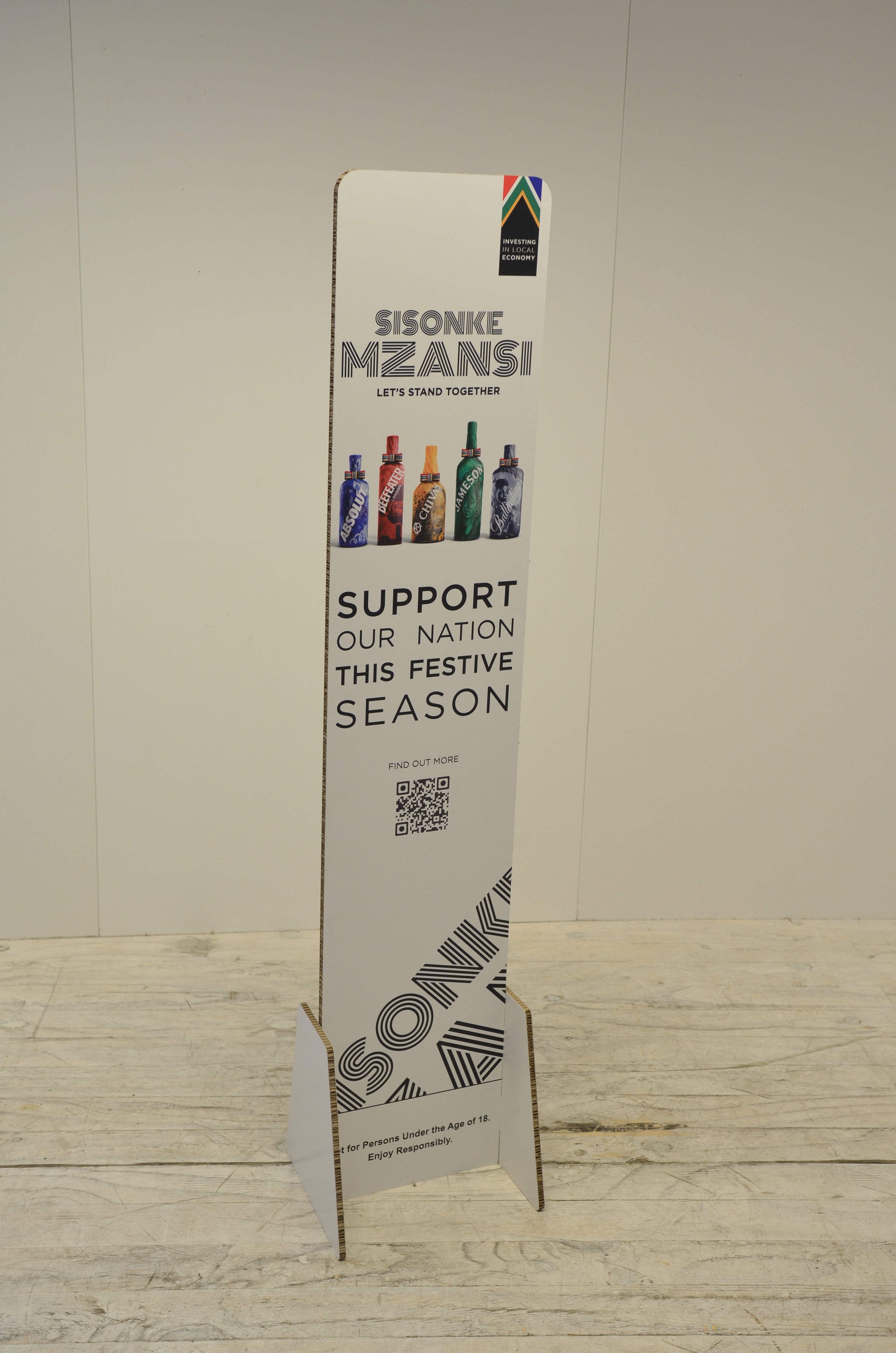 Pernod Totem Standee