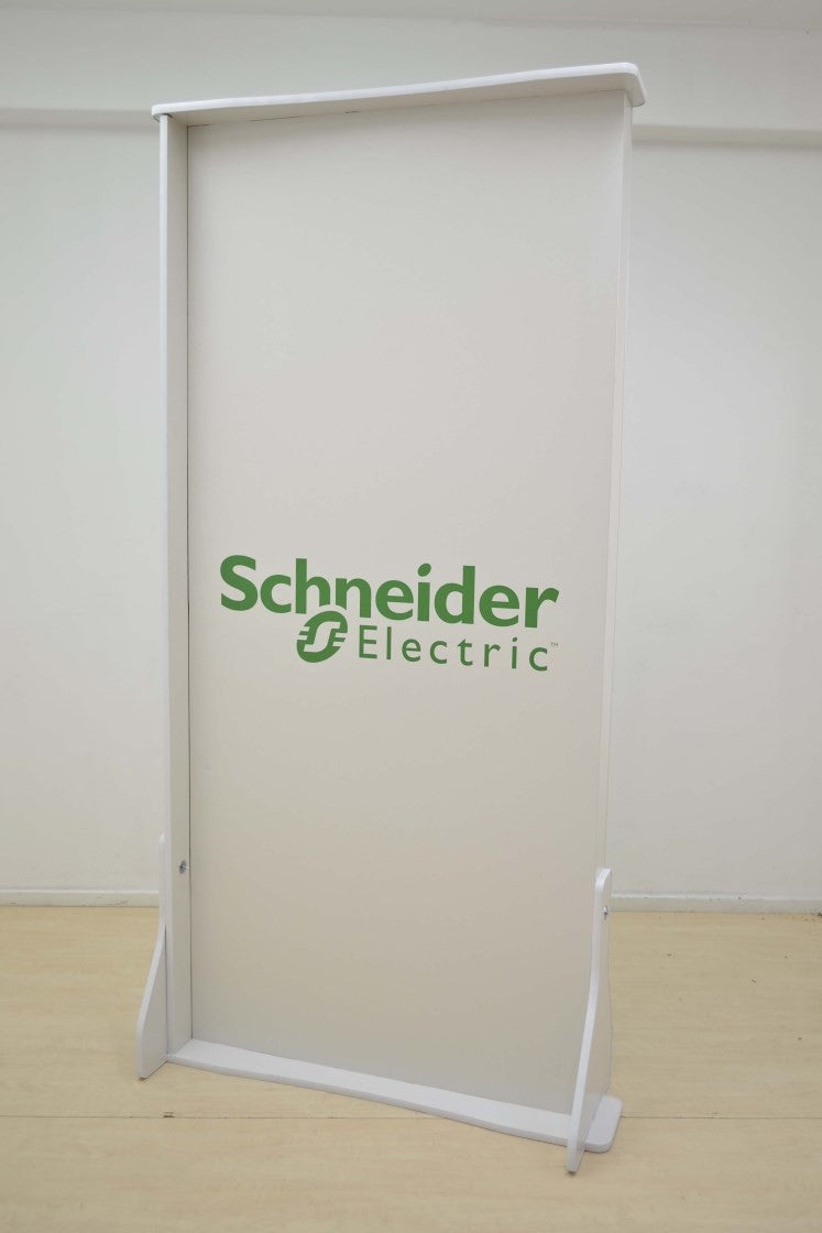 Woodia Standee