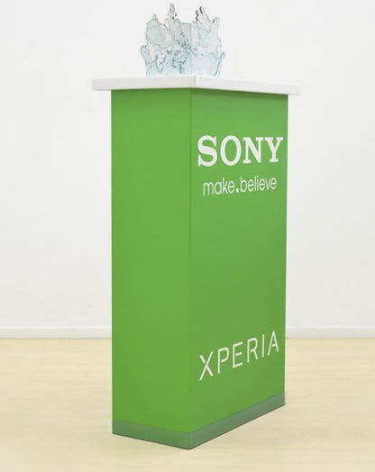 Fagelia Table