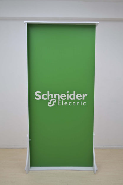 Woodia Standee